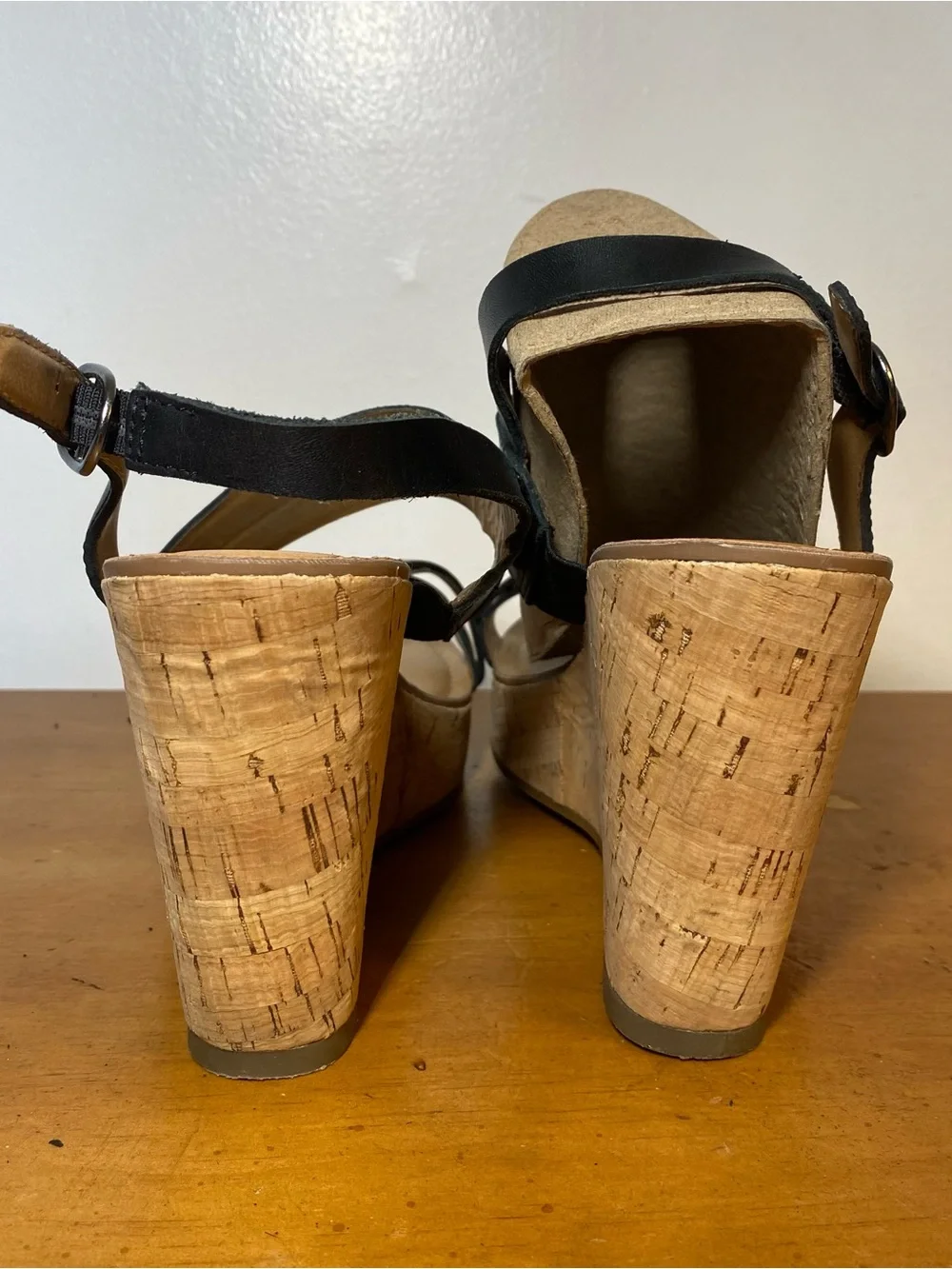 Franco Sarto Women’s 7 Black Leather Strappy Cork Wedges Heels Cooper Sandals
